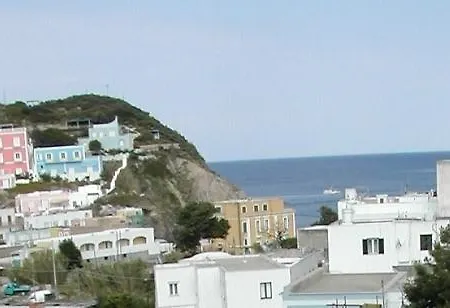 Chiaia By Caseaponza It Ponza
