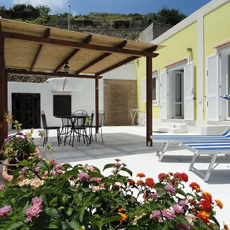 Apartment Chiaia By Caseaponza It